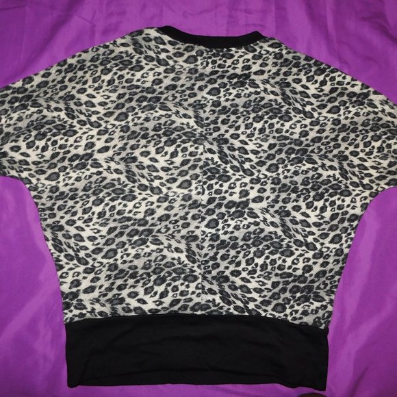 5 pc Sweater Set - Picture 6 of 12